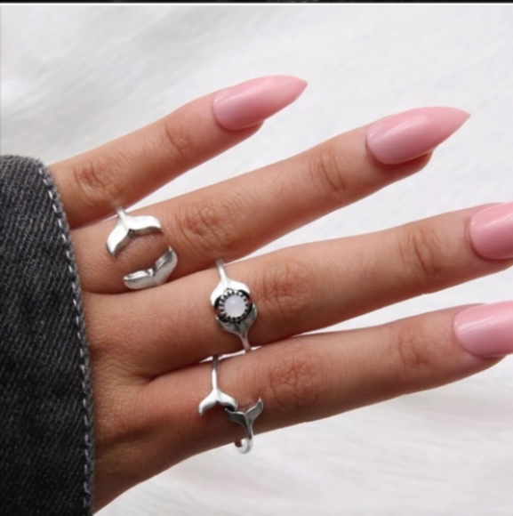 ⛵5 for$15 Set of 3 Whales Tail Rings - Picture 2 of 2